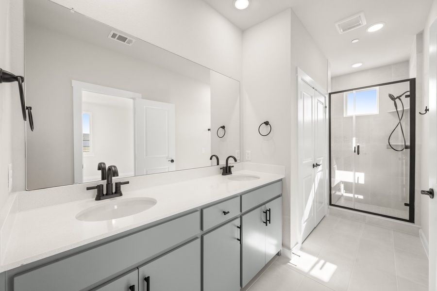 Furnished interior view inside a new home in Wildridge, Oak Point (Image 12).