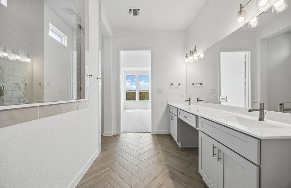 Furnished interior view inside a new home in Katy Court, Katy (Image 7).