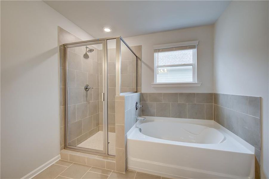 Furnished interior view inside a new home in Cooper Park, McDonough (Image 10).