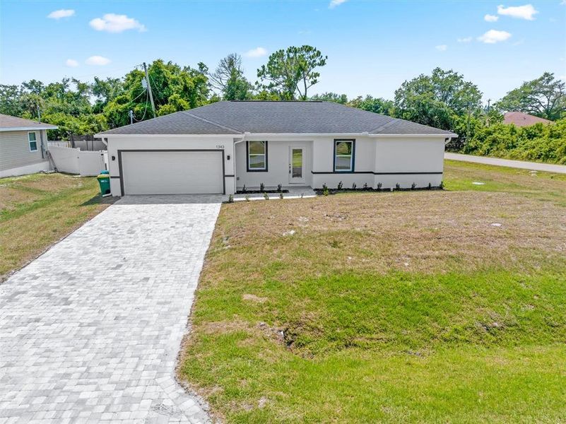 Exterior details and patio area of a home in , Port Charlotte (Image 17). Exterior details and patio area of a home in , Port Charlotte (Image 17).