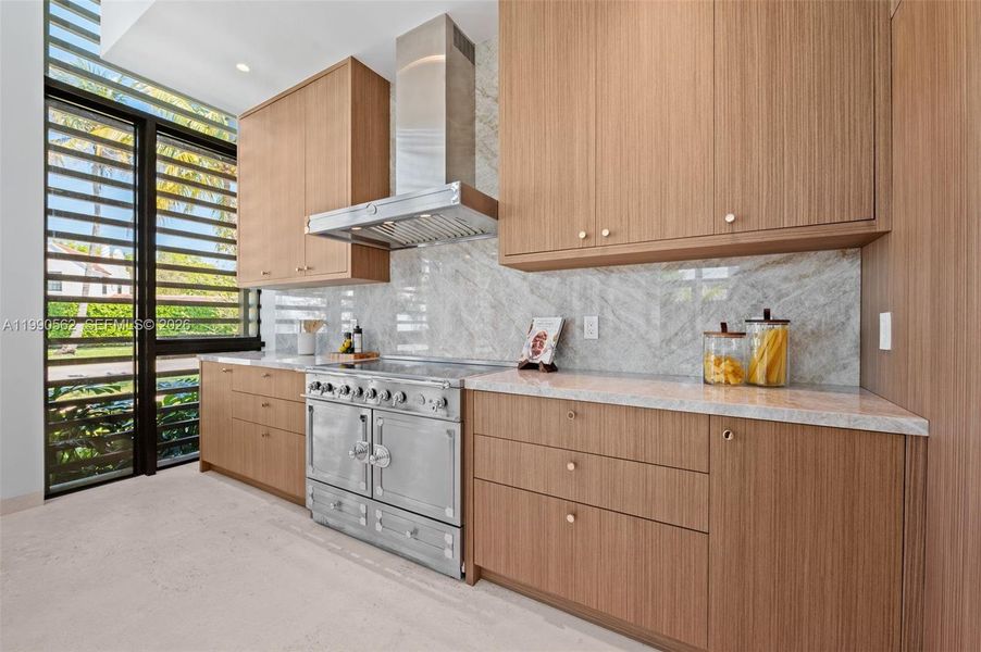 Furnished interior view inside a new home in , Coral Gables (Image 15).