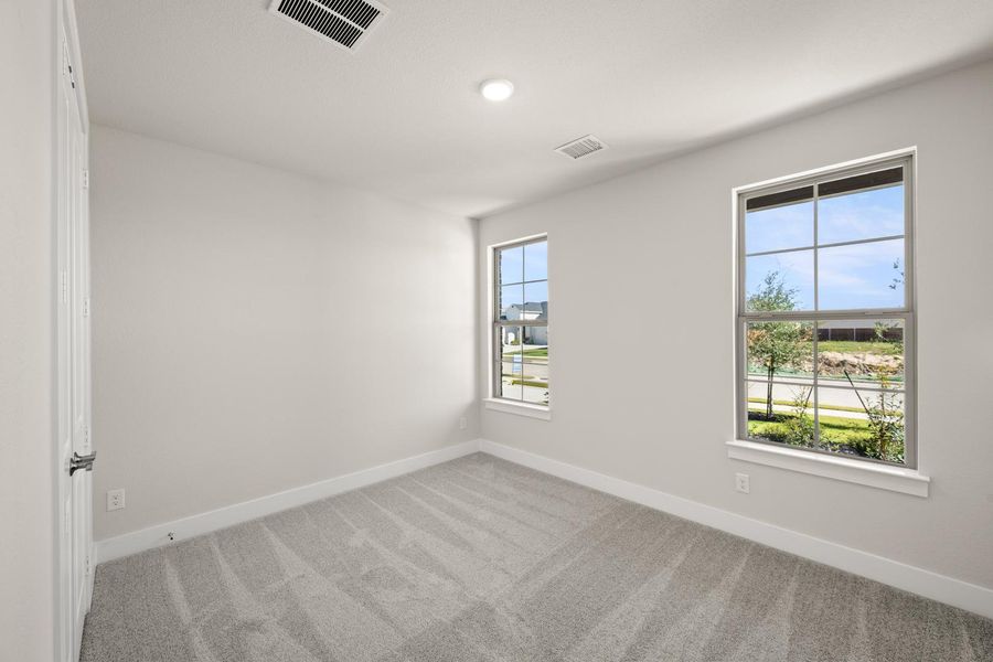 Spacious, unfurnished interior of a new home in Discovery Collection at Bridgewater, Midlothian (Image 18).