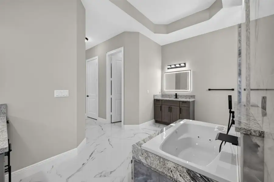 28-web-or-mls-3A5A8228