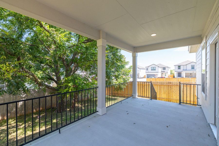 Exterior details and patio area of a home in Sonterra - Cool Water, Jarrell (Image 23).