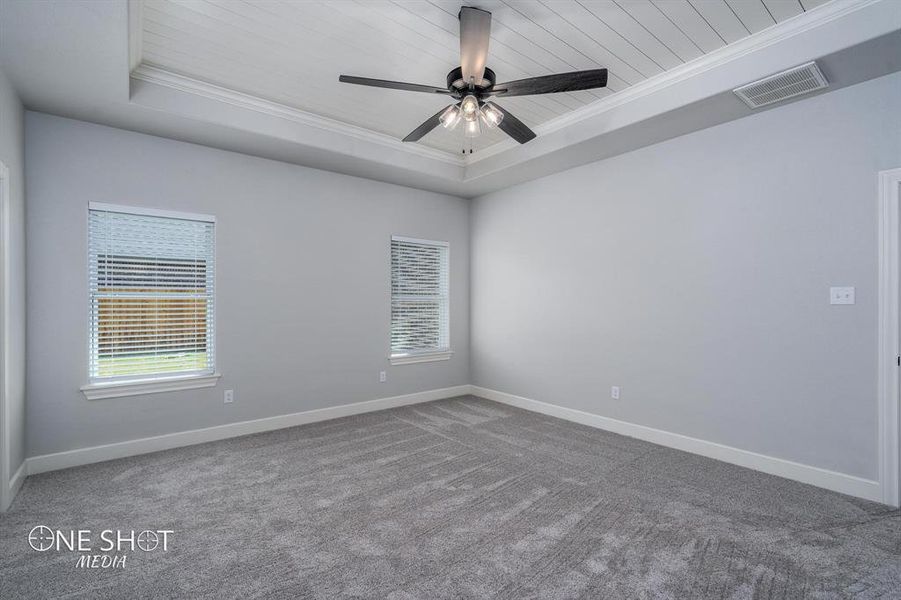 Spacious, unfurnished interior of a new home in , Abilene (Image 24).