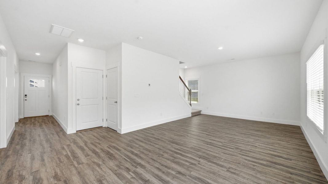 Spacious, unfurnished interior of a new home in The Hideaway at Fox Meadows, Bluff City (Image 11).