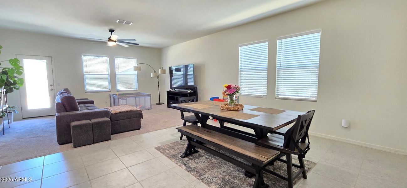 Eating area 1 Eating area 1