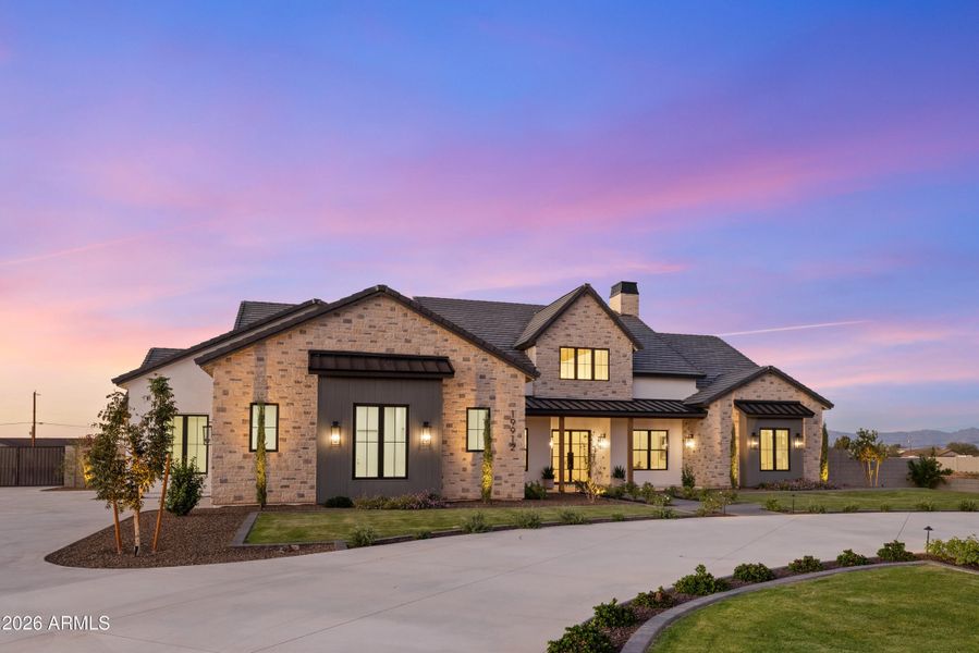 90-print-260314-19912-E-Karsten-Dr-2-IMG