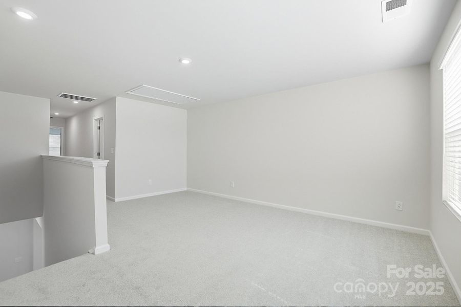 Spacious, unfurnished interior of a new home in Waxhaw Landing, Monroe (Image 38). Spacious, unfurnished interior of a new home in Waxhaw Landing, Monroe (Image 38).