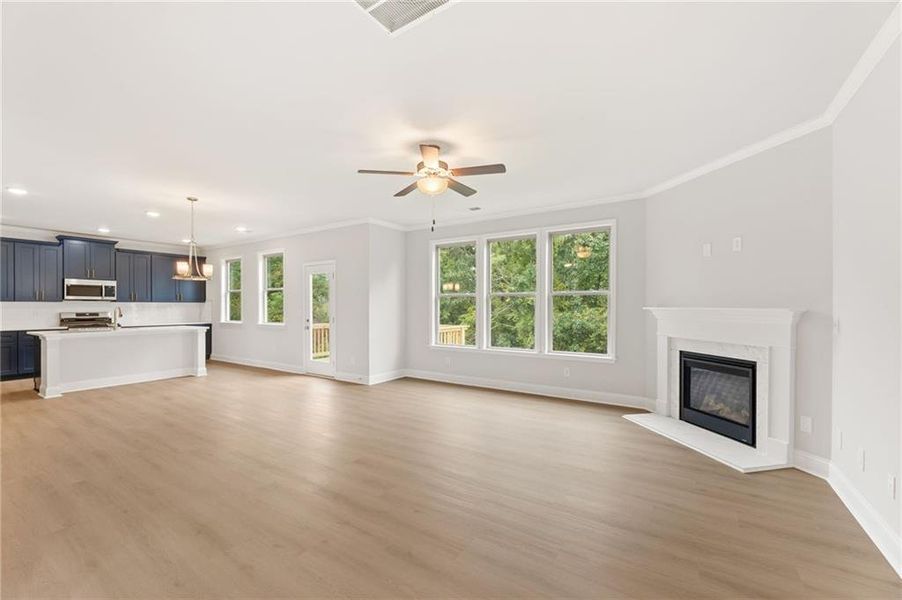 Spacious, unfurnished interior of a new home in Hellen Valley, Braselton (Image 31).