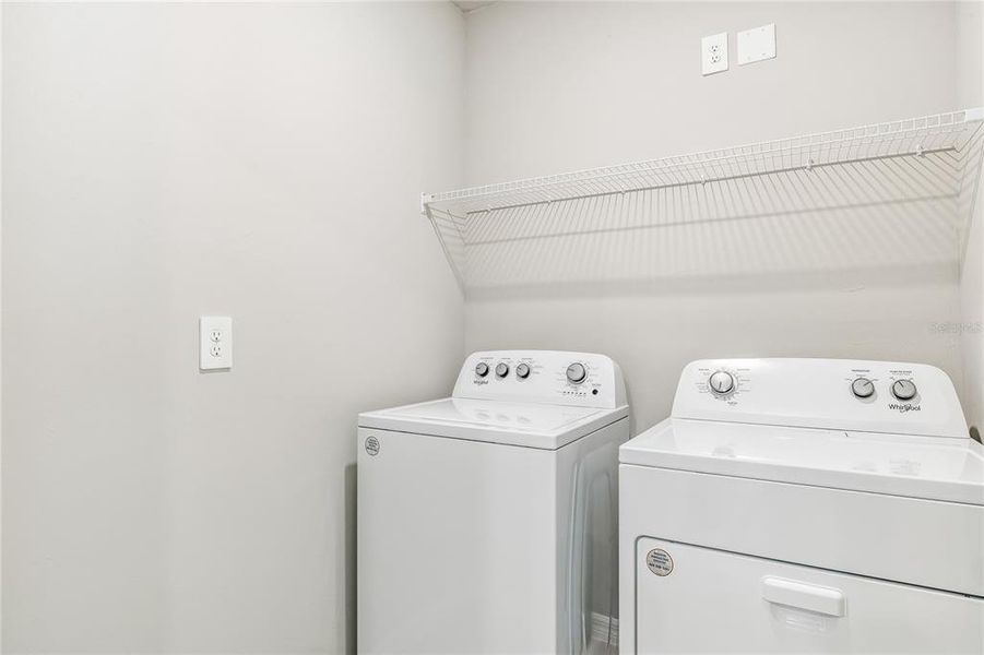 Close-up of interior finishes inside a home in Heritage Lake Park, Punta Gorda (Image 8).