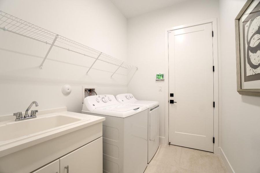 EDGE-LAUNDRY EDGE-LAUNDRY