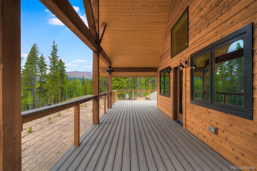 Spacious, unfurnished interior of a new home in , Fairplay (Image 19).