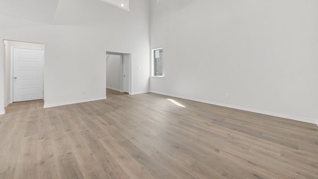 Representative unfurnished interior of a home built from the Plan by D.R. Horton in Lilybrooke at Legacy Hills, Celina (Image 7).