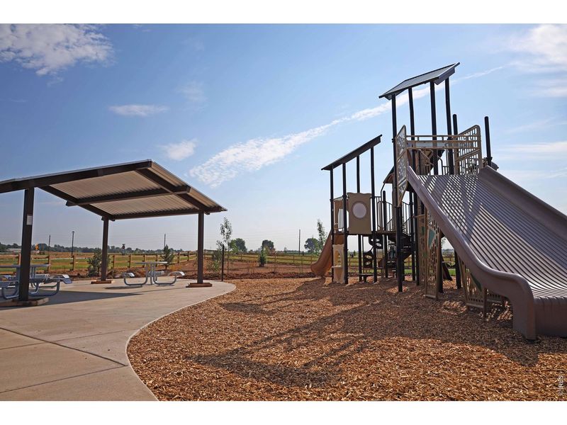 Community amenities in Granary, Johnstown (Image 29).