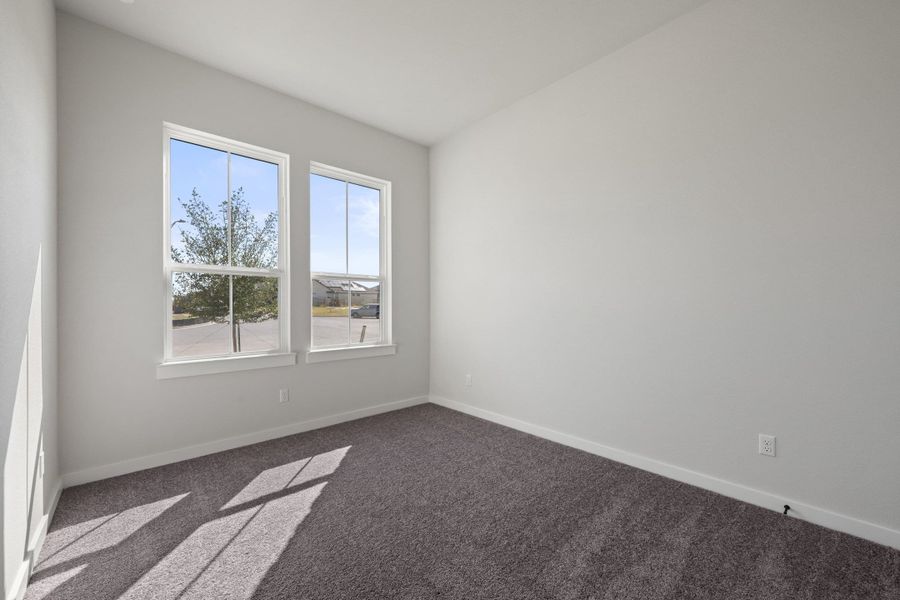 Spacious, unfurnished interior of a new home in Park Central, Georgetown (Image 30).