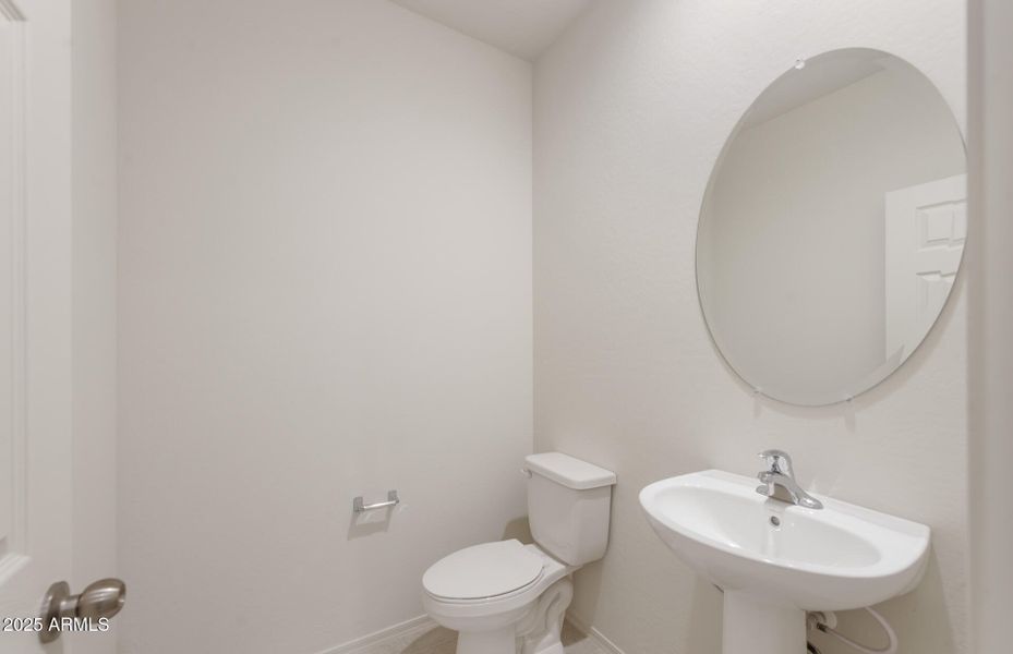 21 - Powder Room 21 - Powder Room