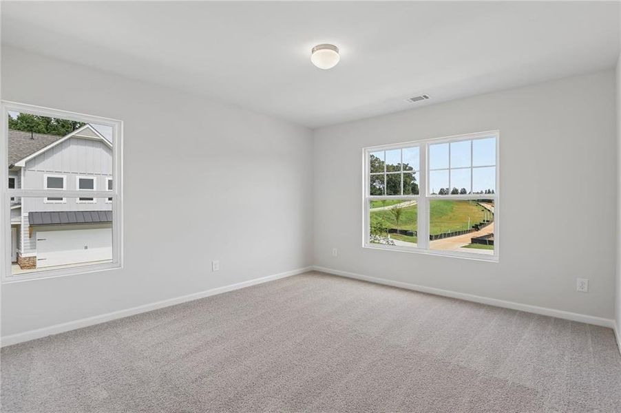 Spacious, unfurnished interior of a new home in Magnolia Trace, Flowery Branch (Image 18).