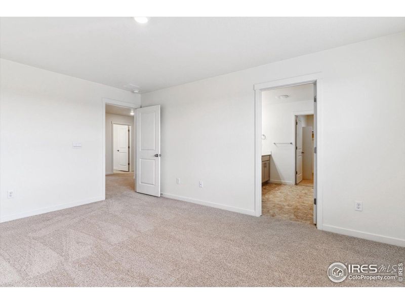 Spacious, unfurnished interior of a new home in Settlers Crossing, Commerce City (Image 22). Spacious, unfurnished interior of a new home in Settlers Crossing, Commerce City (Image 22).