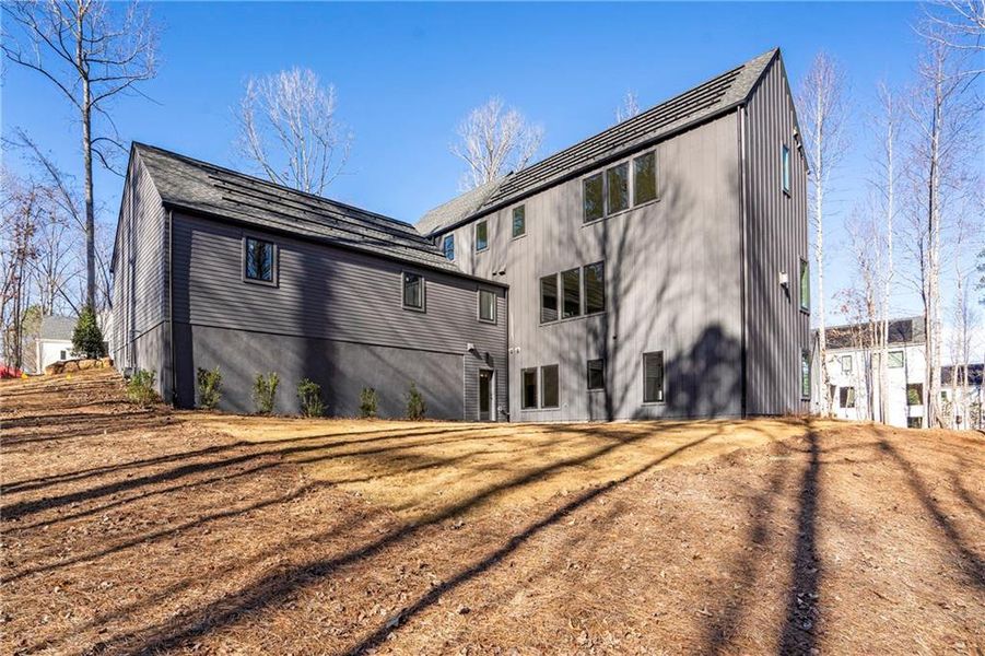 Exterior details and patio area of a home in Aster, Roswell (Image 30).
