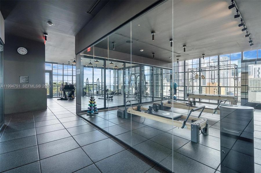 Community amenities in , Miami (Image 27).