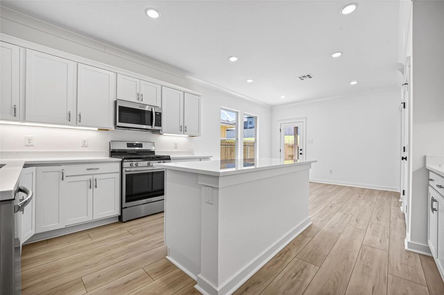 Furnished interior view inside a new home in Mostyn Springs, Magnolia (Image 15).