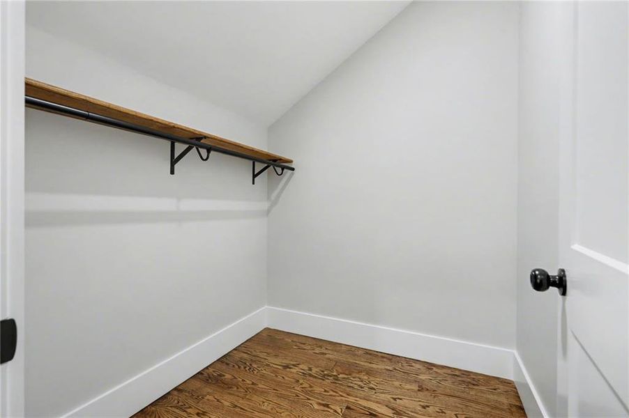 Spacious, unfurnished interior of a new home in , Clayton (Image 18).