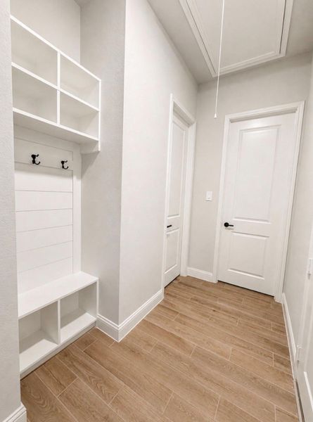 Spacious, unfurnished interior of a new home in Mavera, Conroe (Image 12). Spacious, unfurnished interior of a new home in Mavera, Conroe (Image 12).