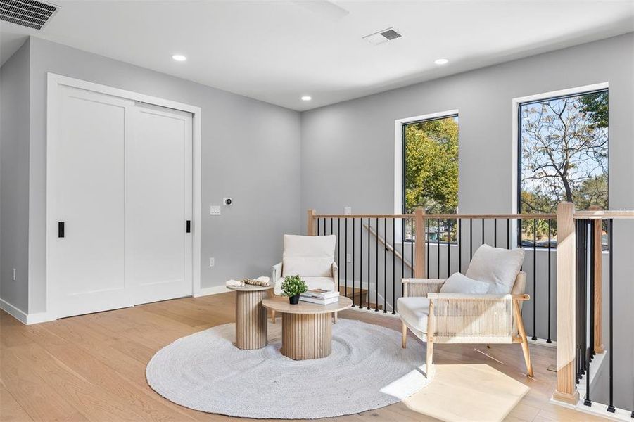 Furnished interior view inside a new home in College Park, Orlando (Image 51). Furnished interior view inside a new home in College Park, Orlando (Image 51).