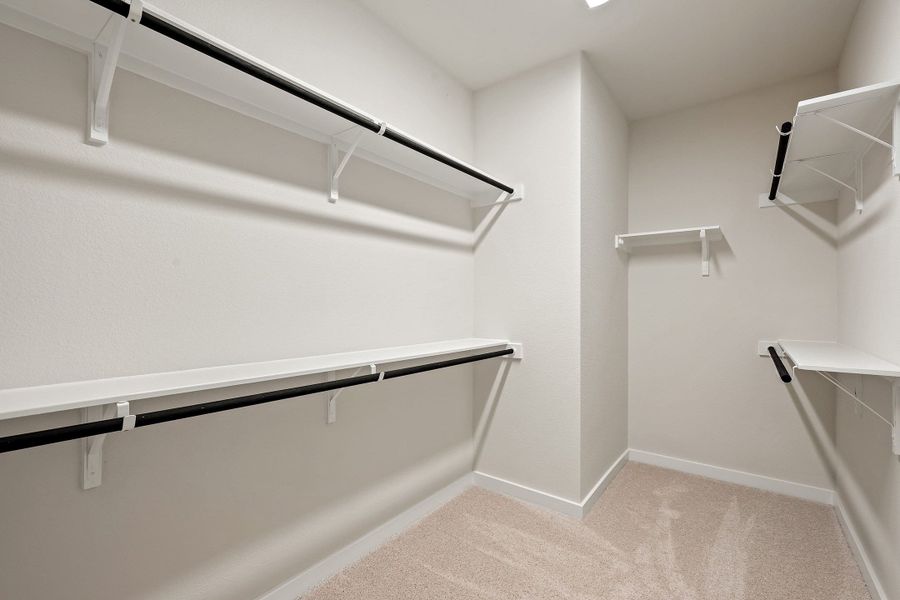 Spacious, unfurnished interior of a new home in Heritage, Dripping Springs (Image 41). Spacious, unfurnished interior of a new home in Heritage, Dripping Springs (Image 41).