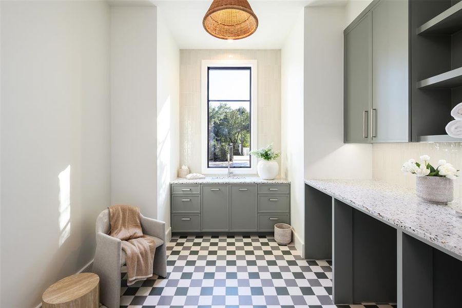 Furnished interior view inside a new home in , Dallas (Image 19). Furnished interior view inside a new home in , Dallas (Image 19).