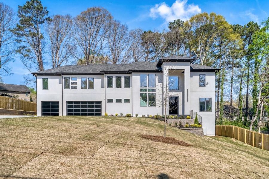 Exterior details and patio area of a home in , Lawrenceville (Image 28).