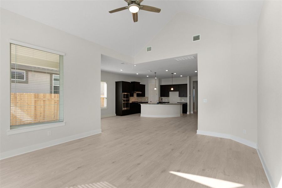 REPRESENTATIVE OF FLOOR PLAN ONLY REPRESENTATIVE OF FLOOR PLAN ONLY