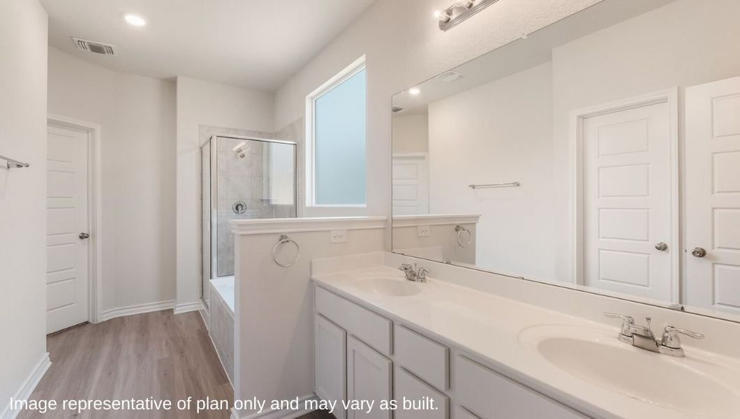 Furnished interior view inside a new home in Veranda, San Antonio (Image 9).