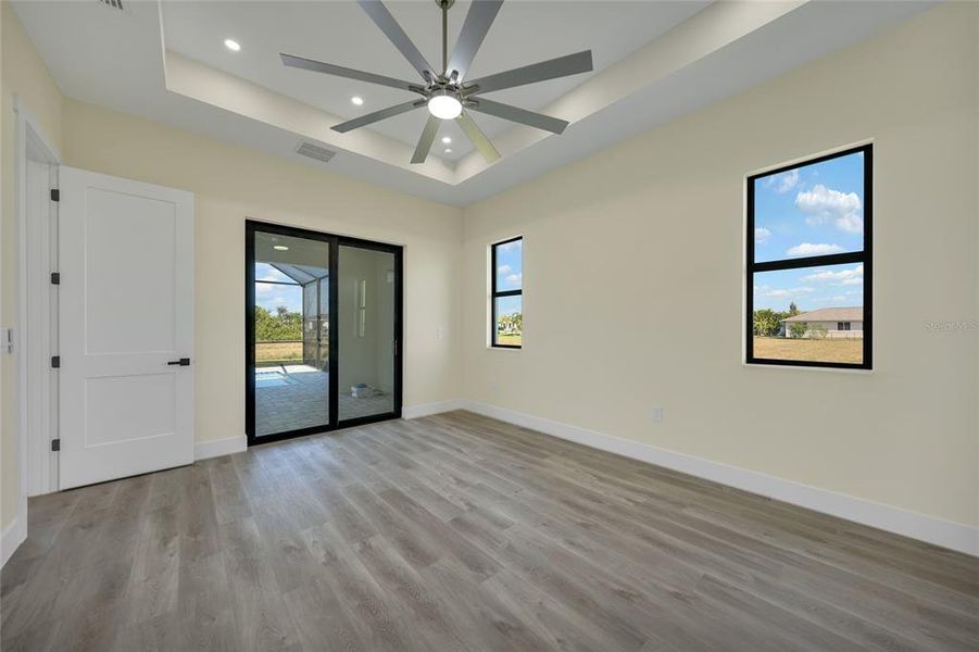 Spacious, unfurnished interior of a new home in , Cape Coral (Image 20). Spacious, unfurnished interior of a new home in , Cape Coral (Image 20).