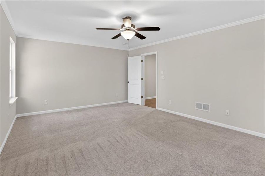 Spacious, unfurnished interior of a new home in , Lawrenceville (Image 26).