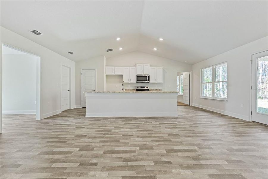 Spacious, unfurnished interior of a new home in Palm Coast, Palm Coast (Image 14). Spacious, unfurnished interior of a new home in Palm Coast, Palm Coast (Image 14).