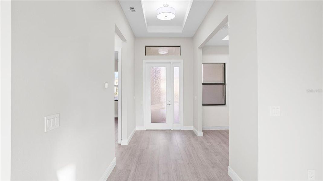 Spacious, unfurnished interior of a new home in Cresswind Lakewood Ranch, Lakewood Ranch (Image 25).
