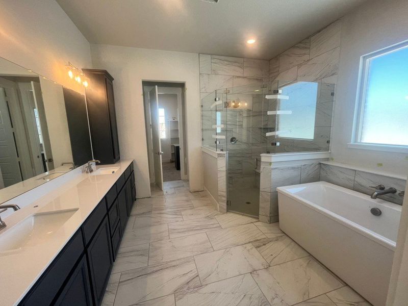 Furnished interior view inside a new home in Eagle Ridge Estates, Weatherford (Image 4).