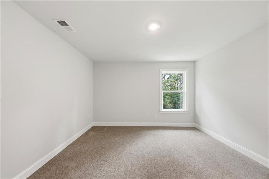 Spacious, unfurnished interior of a new home in Tuscany Hills, Douglasville (Image 42).