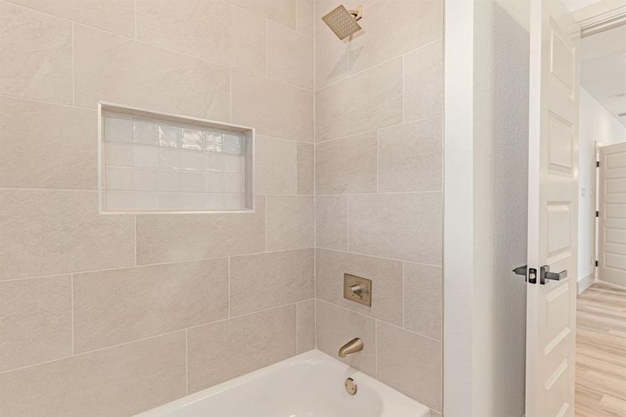 Close-up of interior finishes inside a home in , Granbury (Image 14).