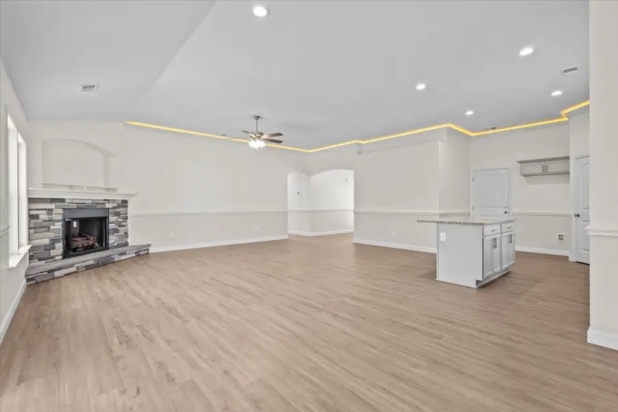 Representative unfurnished interior of a home built from the Drayton by Enchanted Homes in Lonesome Dove, San Antonio (Image 24).