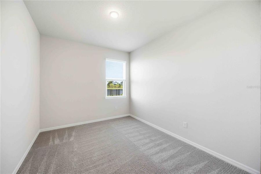 Spacious, unfurnished interior of a new home in Coddington, Bradenton (Image 36).