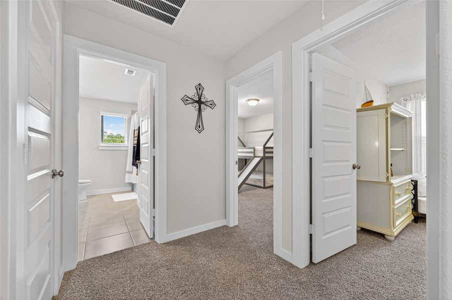 Furnished interior view inside a new home in Mavera, Conroe (Image 38). Furnished interior view inside a new home in Mavera, Conroe (Image 38).