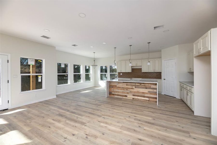 Image 34 of a home in . Image 34 of a home in .