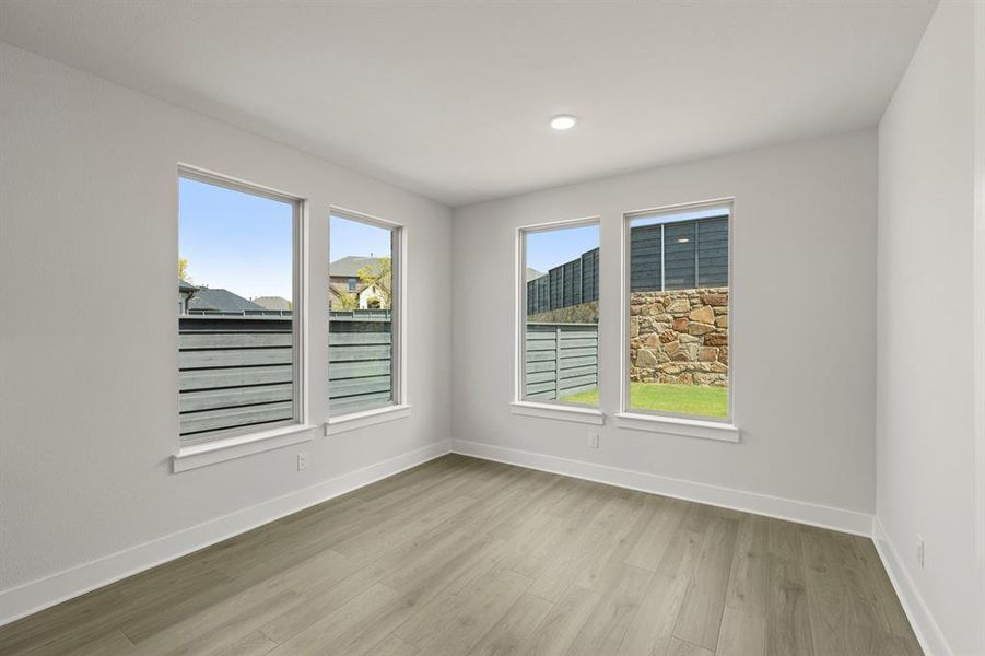 14. 7224 Camilla - Dining