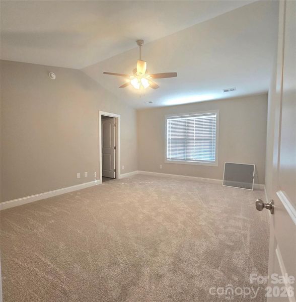 Spacious, unfurnished interior of a new home in , Salisbury (Image 22).