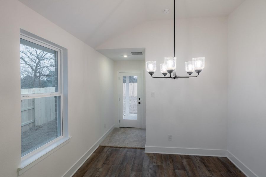 Spacious, unfurnished interior of a new home in , Dickinson (Image 8).