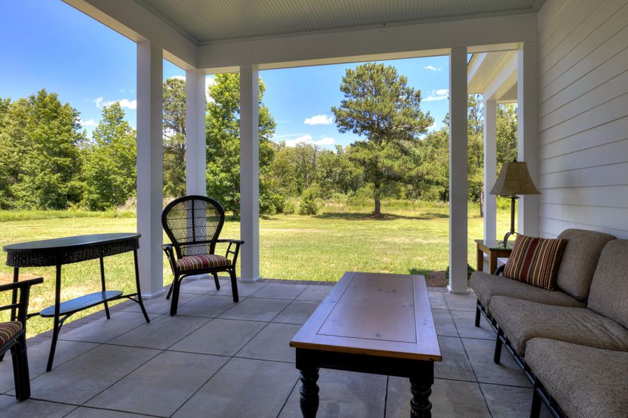 Exterior details and patio area of a home in , Elloree (Image 24).