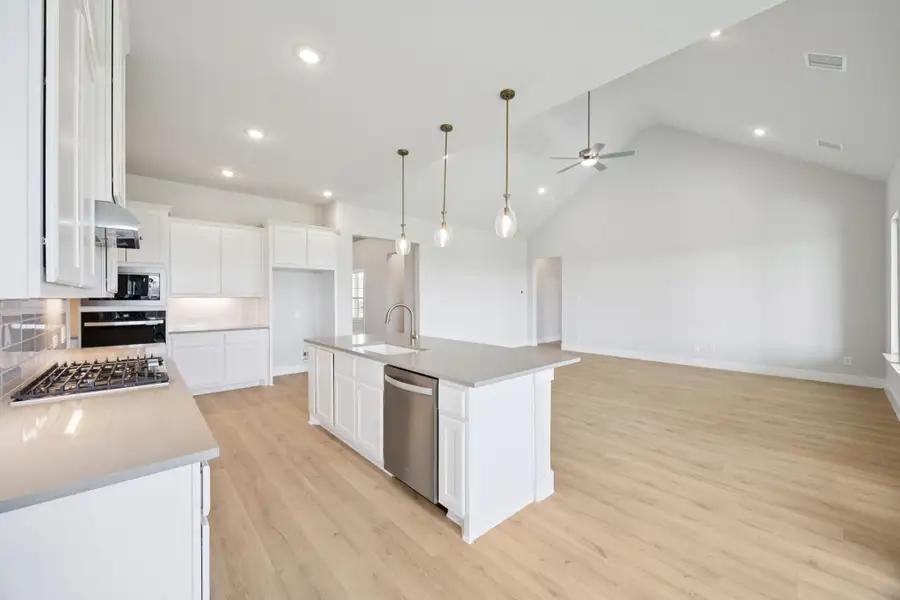 Representative furnished interior of a home built from the Belmont by Centre Living Homes in Ellis Ranch Estates, Waxahachie (Image 7).